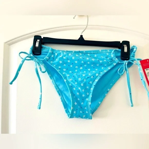 Xhilaration Women’s Baby Blue Floral Bikini Bottom Medium Size - Picture 2 of 10